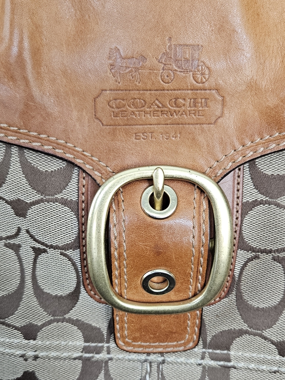 Y2K Vintage Coach Bleecker Signature Canvas and Leather Shoulder Bag in Khaki - Picture 3 of 14